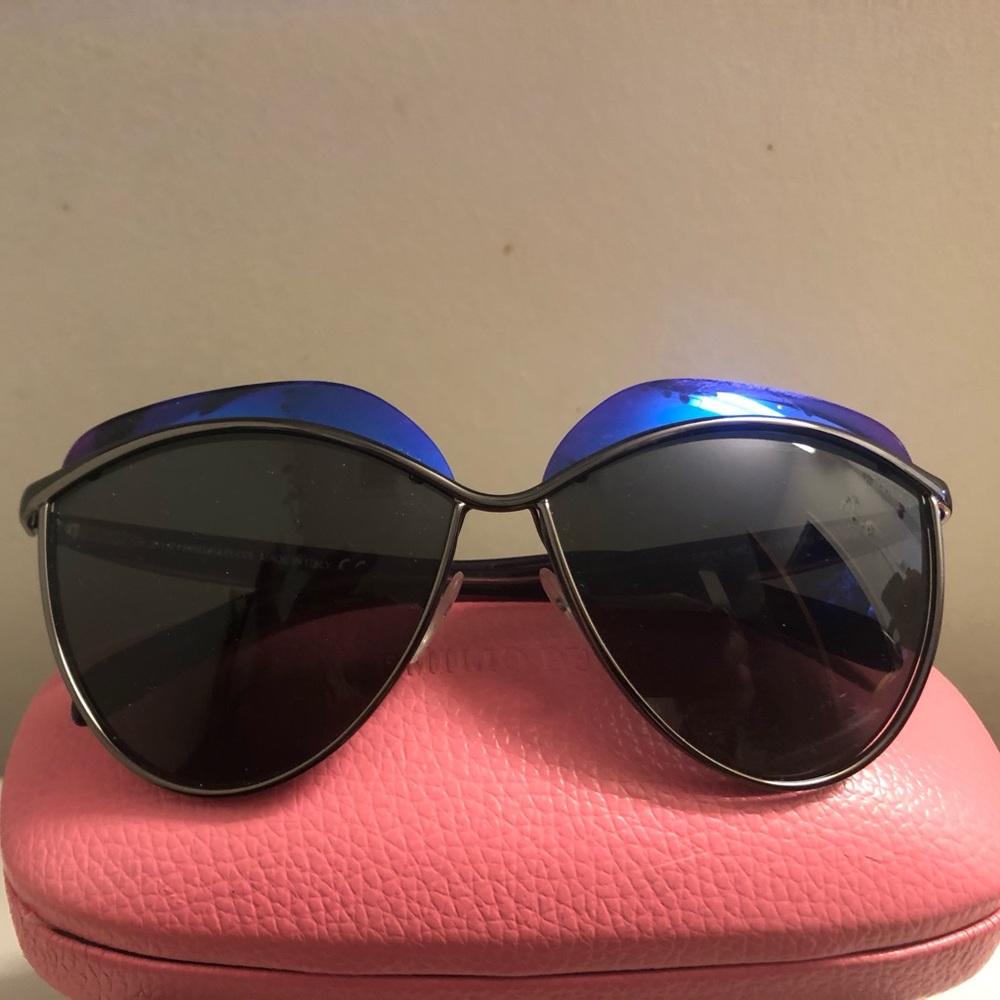 Emilio pucci 60mm So Fabulous, vines with case and microfiber cloth. Unisex